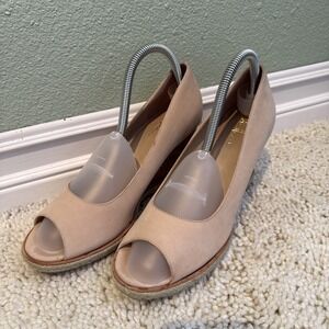 Cole Hann Women's Tan, Suede Peep, Toe, Cork Wedge Heel office, workwear, Size 9